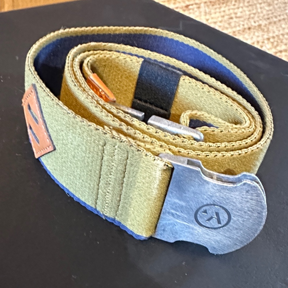 Stylish Green and Blue Men's Belt